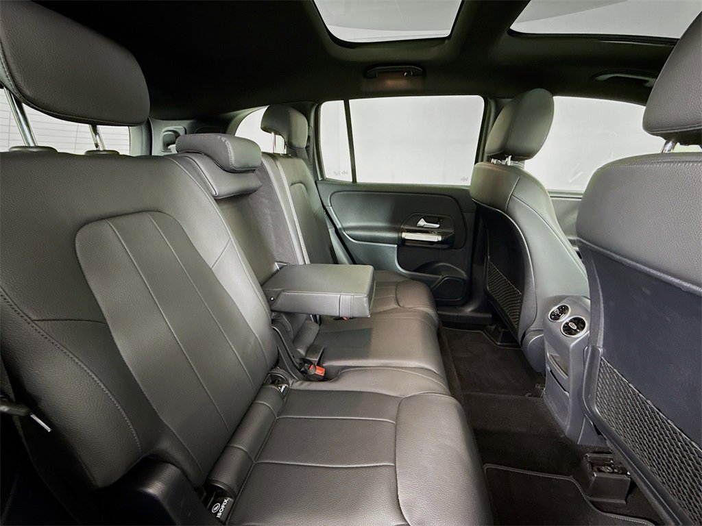 Used 2022 Mercedes-Benz GLB 250 GLB 250 image 28