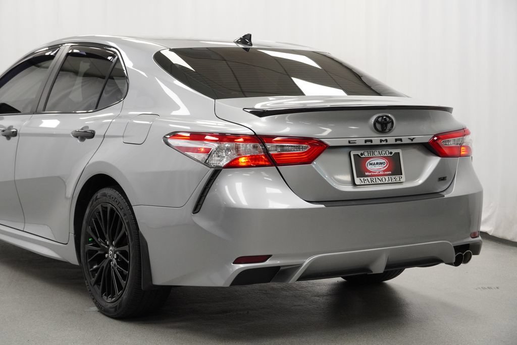 Used 2020 Toyota Camry SE FWD image 13