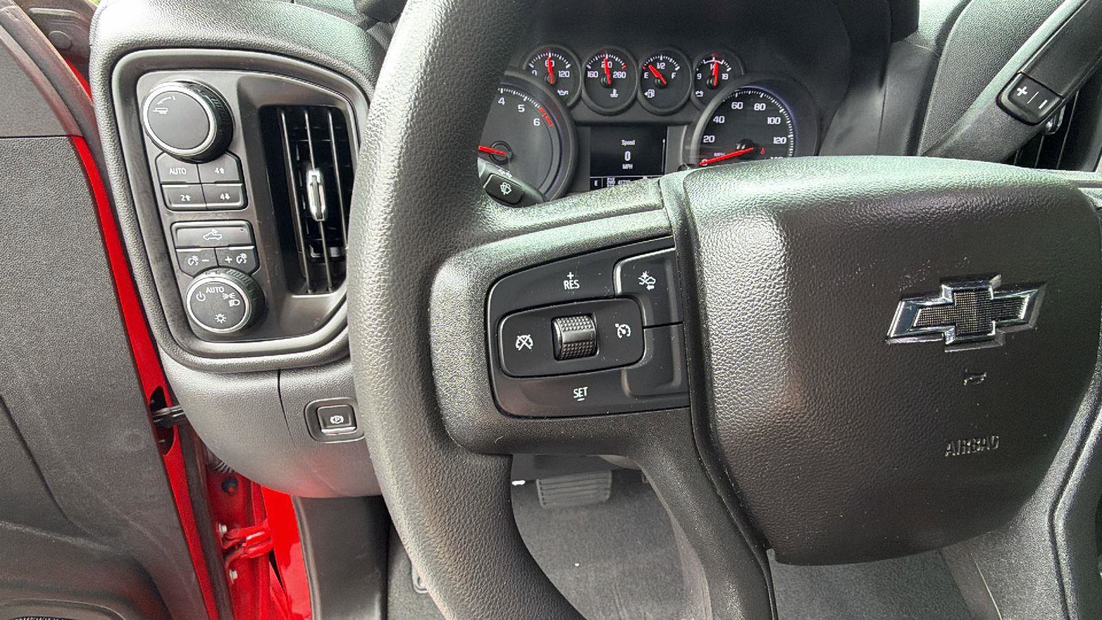 Certified 2022 Chevrolet Silverado 1500 Custom Trail Boss w/ LPO, Dark Essentials Package AWD/4WD image 24