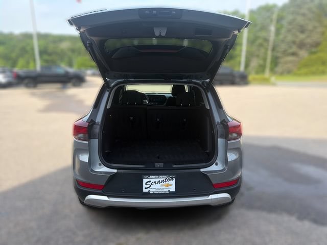 Certified 2025 Chevrolet TrailBlazer LT w/ Convenience Package AWD/4WD image 12