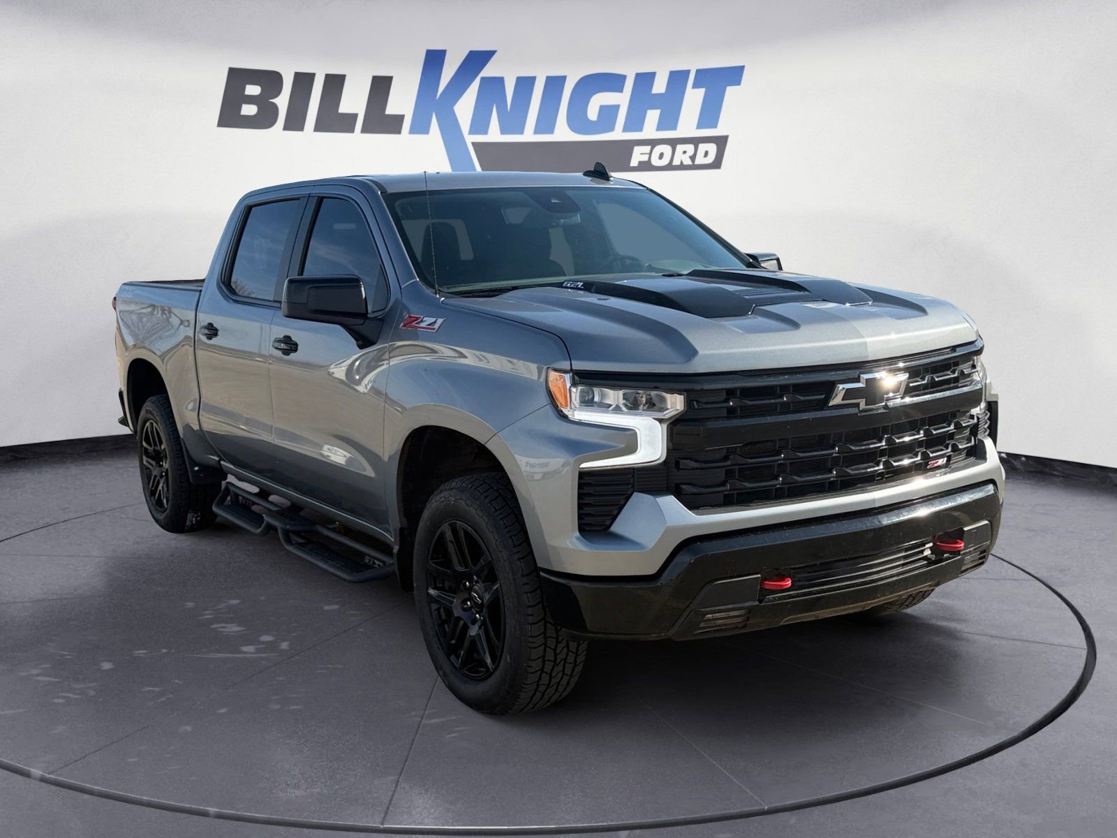 Used 2025 Chevrolet Silverado 1500 LT Trail Boss w/ Convenience Package II image 7