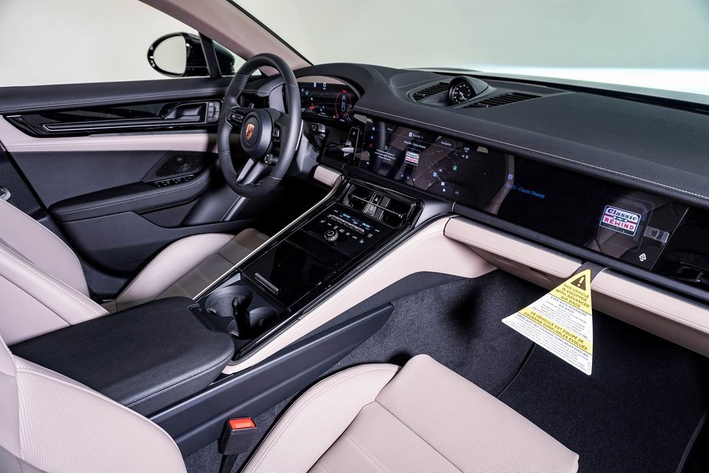 New 2026 Porsche Panamera 4 image 14