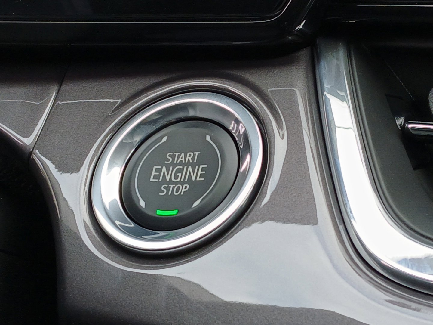 Used 2026 Chevrolet Trax ACTIV w/ Sunroof Package image 17
