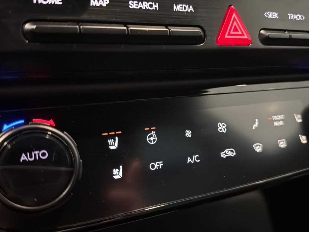 Certified 2026 Hyundai Palisade XRT Pro AWD/4WD image 33