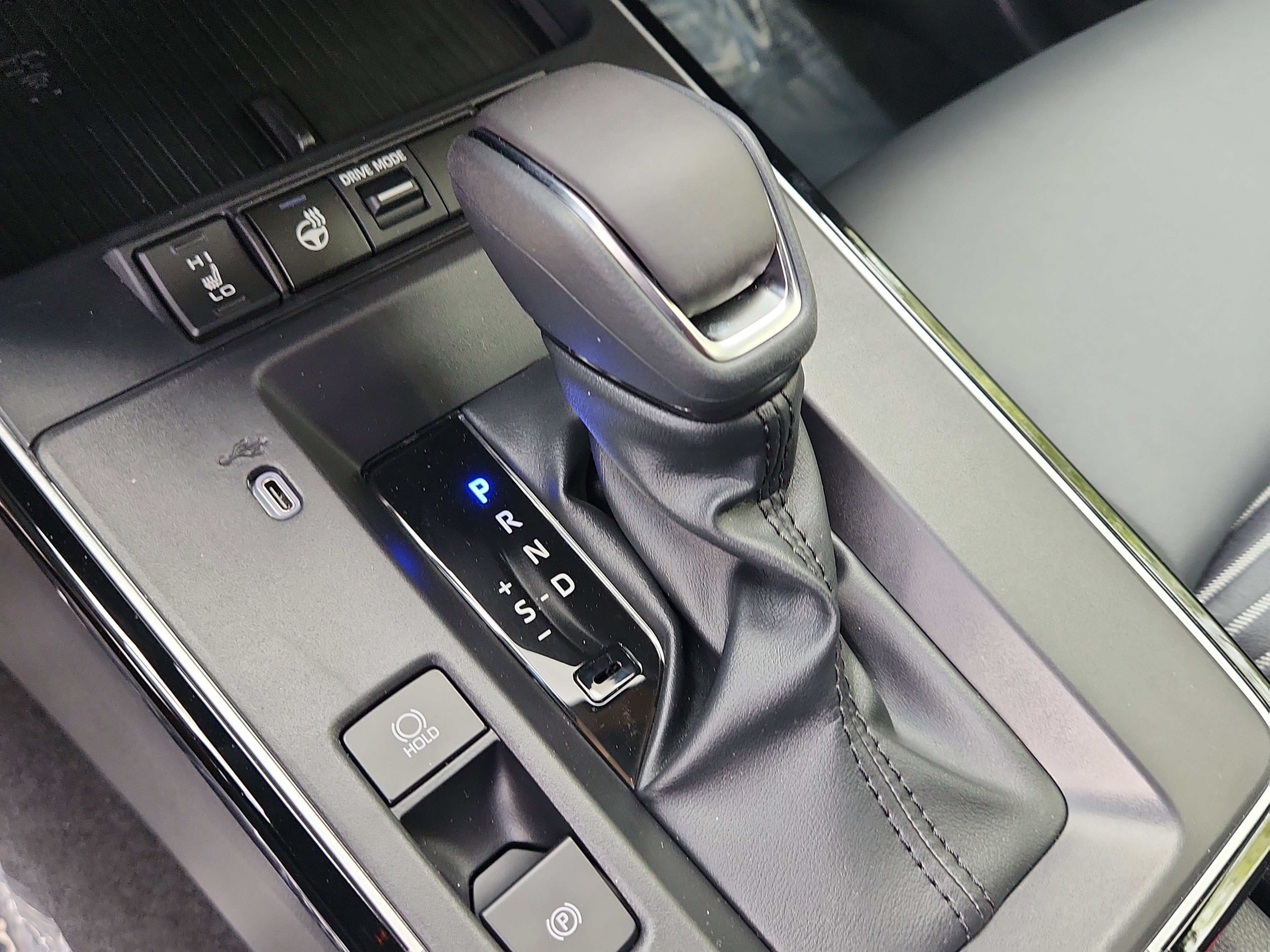 New 2026 Toyota Corolla Cross XSE w/ Convenience Package image 17