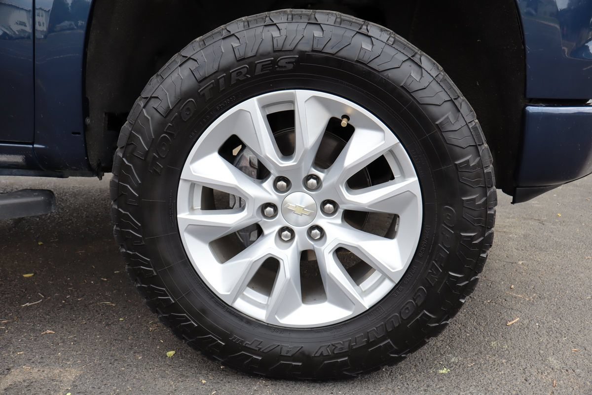 Used 2022 Chevrolet Silverado 1500 Custom AWD/4WD image 42