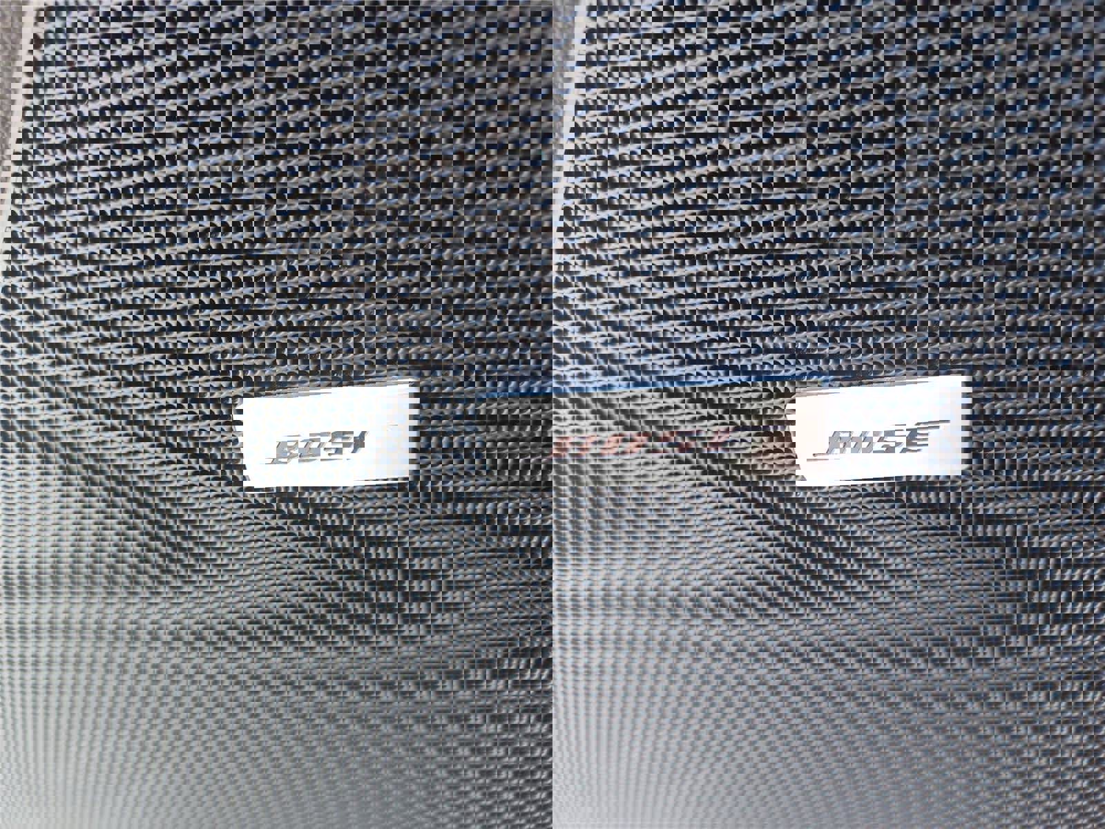 Used 2023 Chevrolet Traverse RS image 16