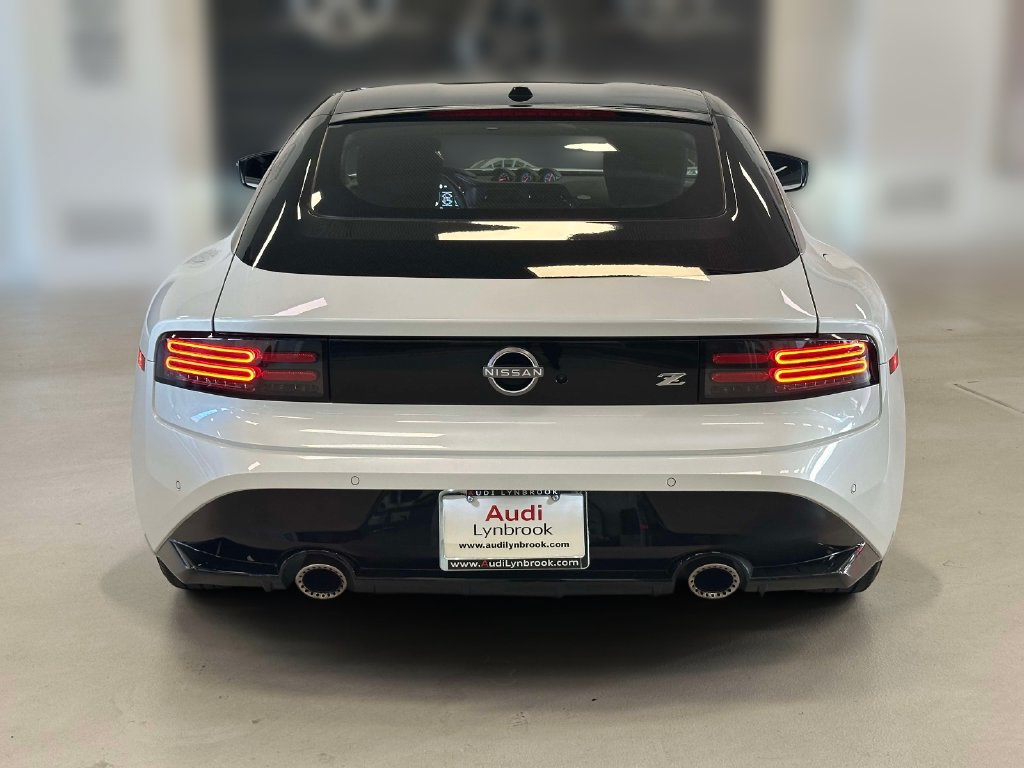 Used 2024 Nissan Z Sport w/ Floor Mat Package RWD image 5
