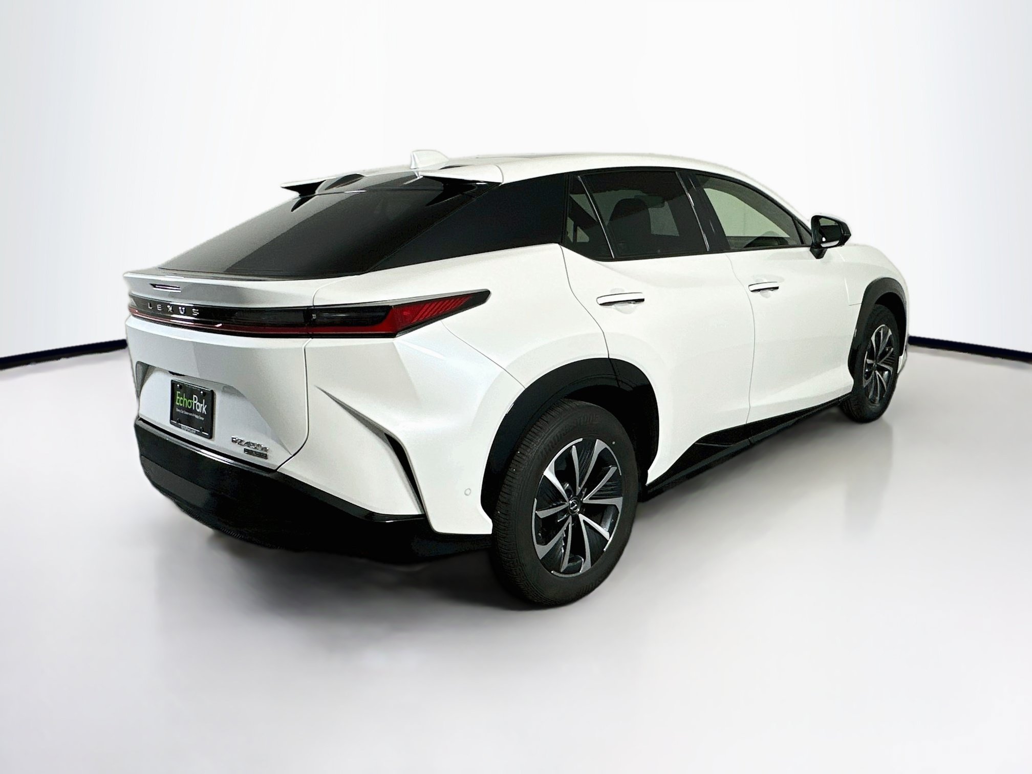 Used 2023 Lexus RZ 450e Premium w/ Technology Package AWD/4WD image 9