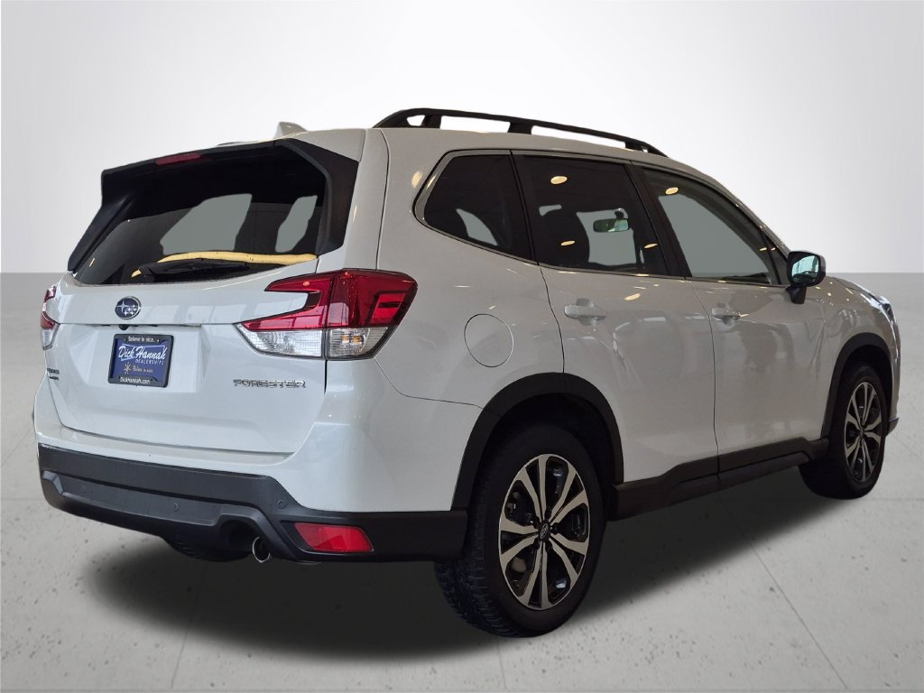 Used 2022 Subaru Forester Limited AWD/4WD image 7