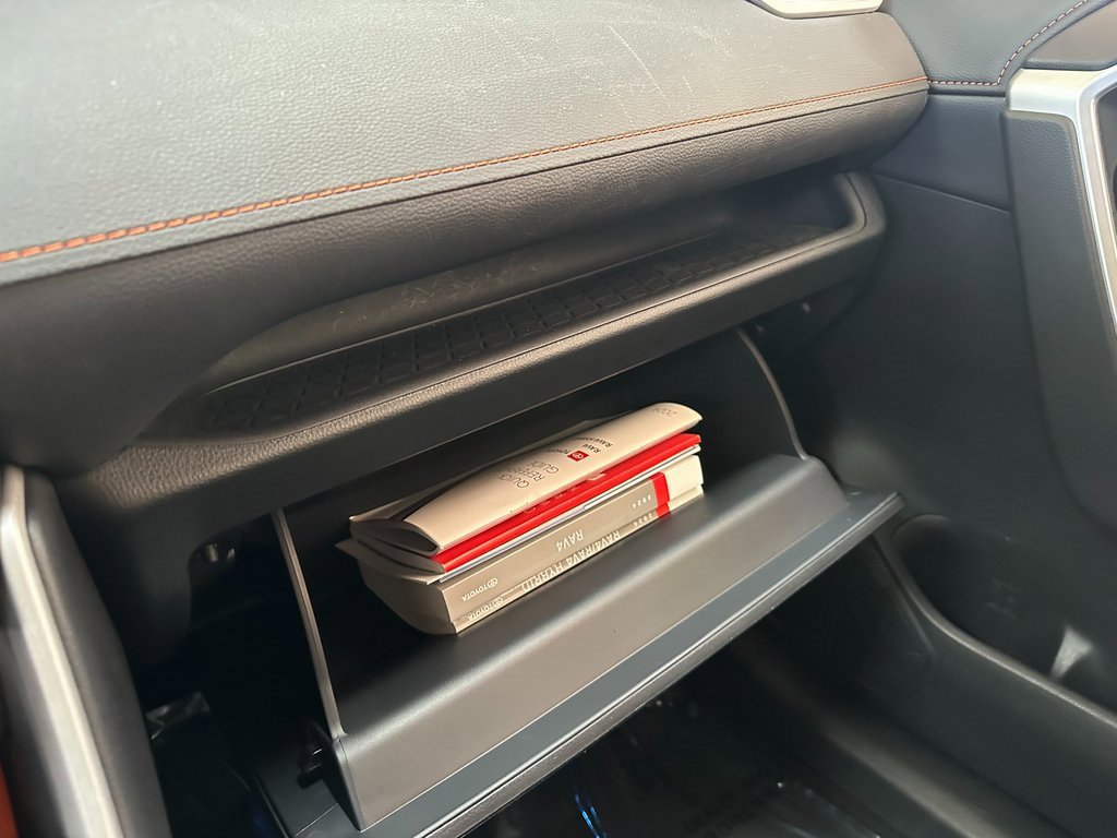 Used 2024 Toyota RAV4 Adventure image 30