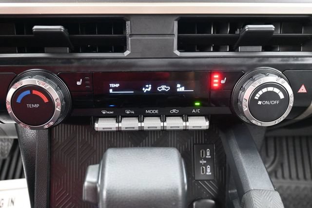 Used 2024 Toyota Tacoma SR5 AWD/4WD image 23