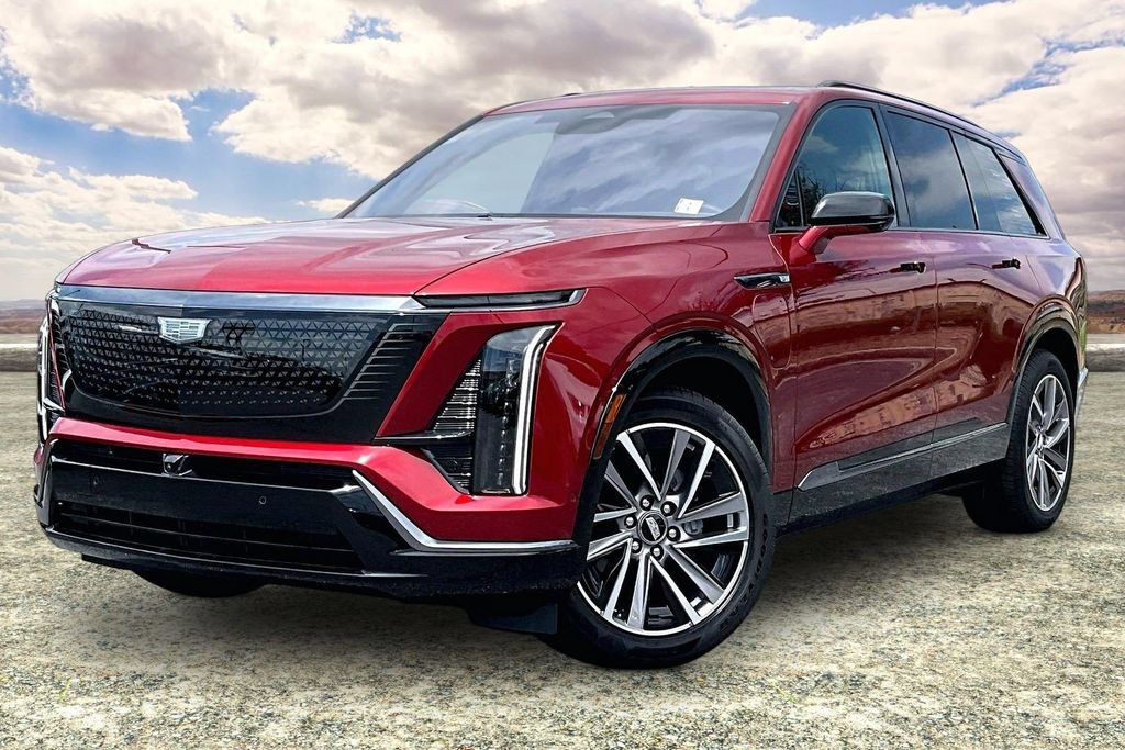Certified 2026 Cadillac Vistiq Sport w/ LPO, Floor Liner Package AWD/4WD image 3