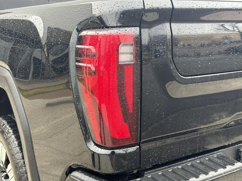Used 2024 GMC Sierra 2500 Denali w/ Denali Reserve Package image 13