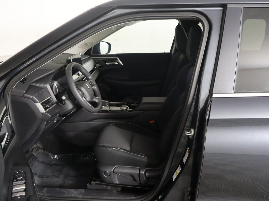 New 2026 Mitsubishi Outlander ES AWD/4WD image 27