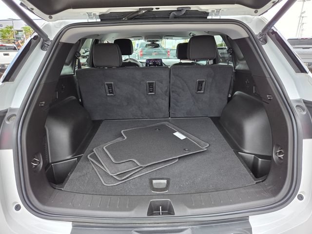 Used 2024 Chevrolet Blazer LT w/ Convenience Package FWD image 13