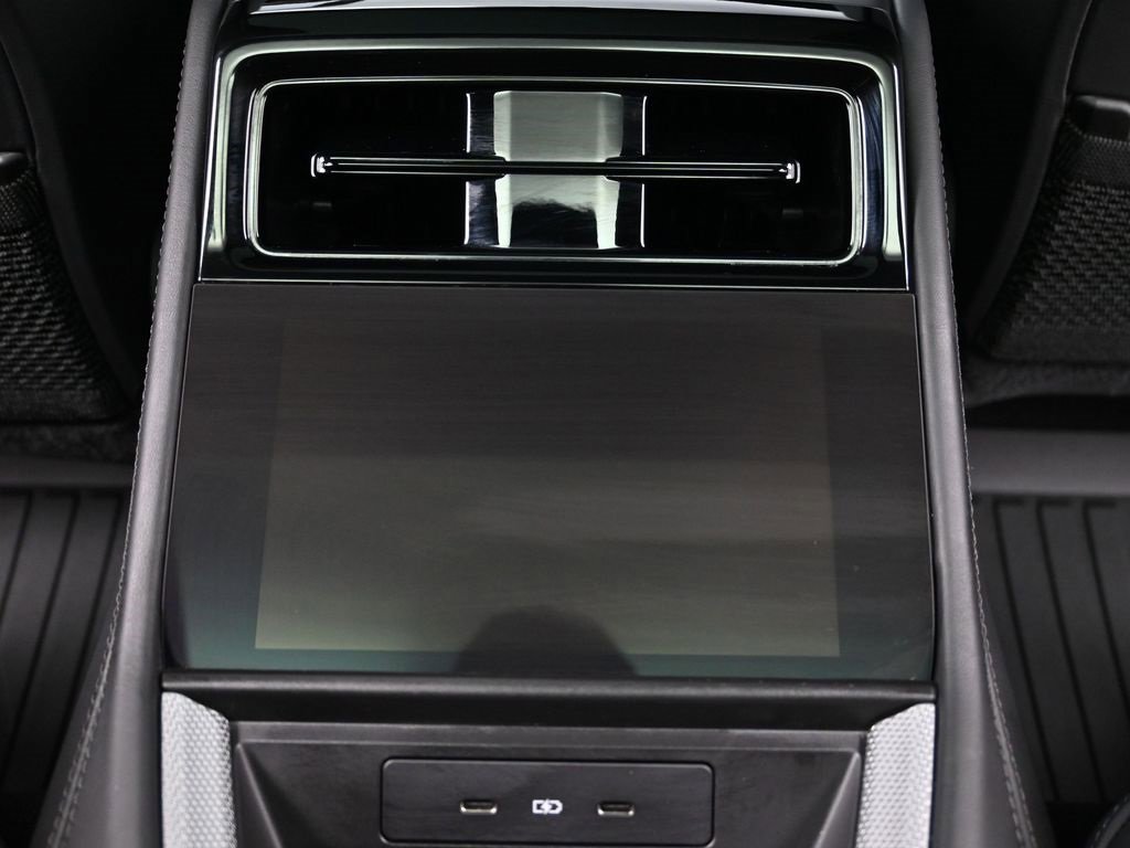 Used 2025 Porsche Panamera 4 image 8