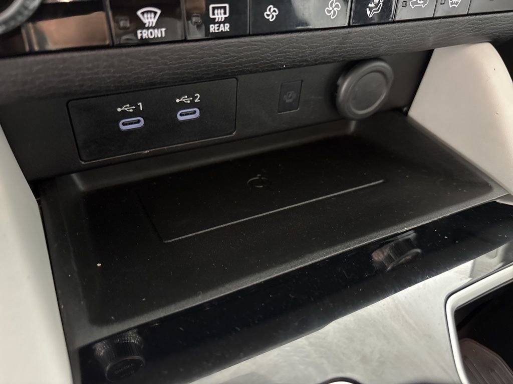 Used 2025 Mitsubishi Outlander SE AWD/4WD image 36