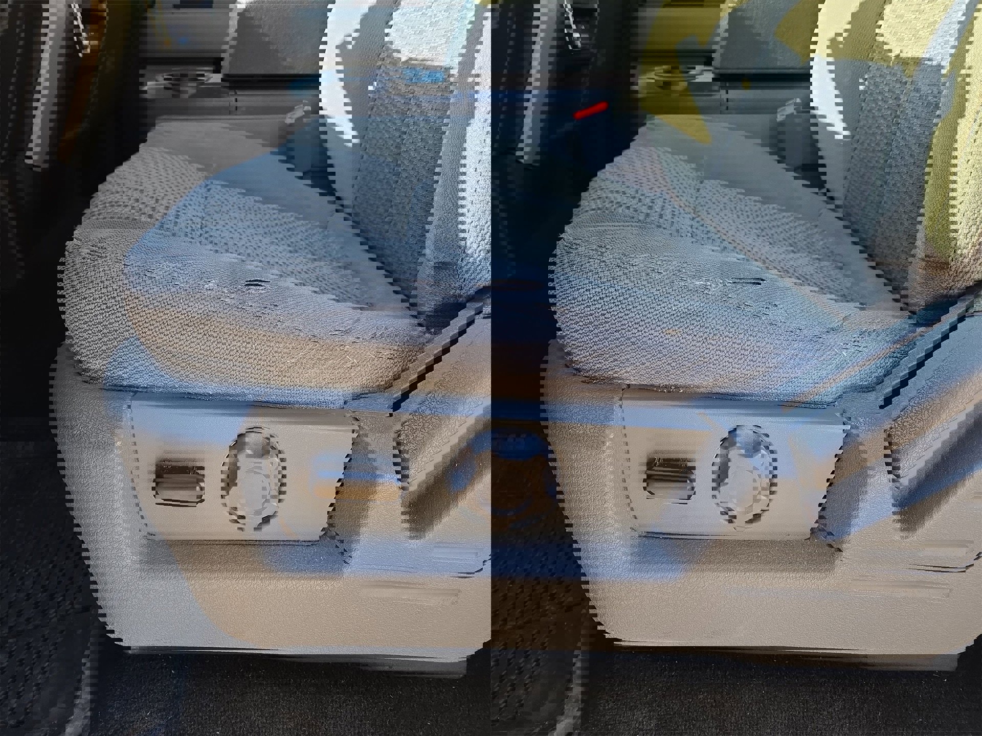 Used 2012 Ford F150 XLT w/ XLT Convenience Pkg image 17