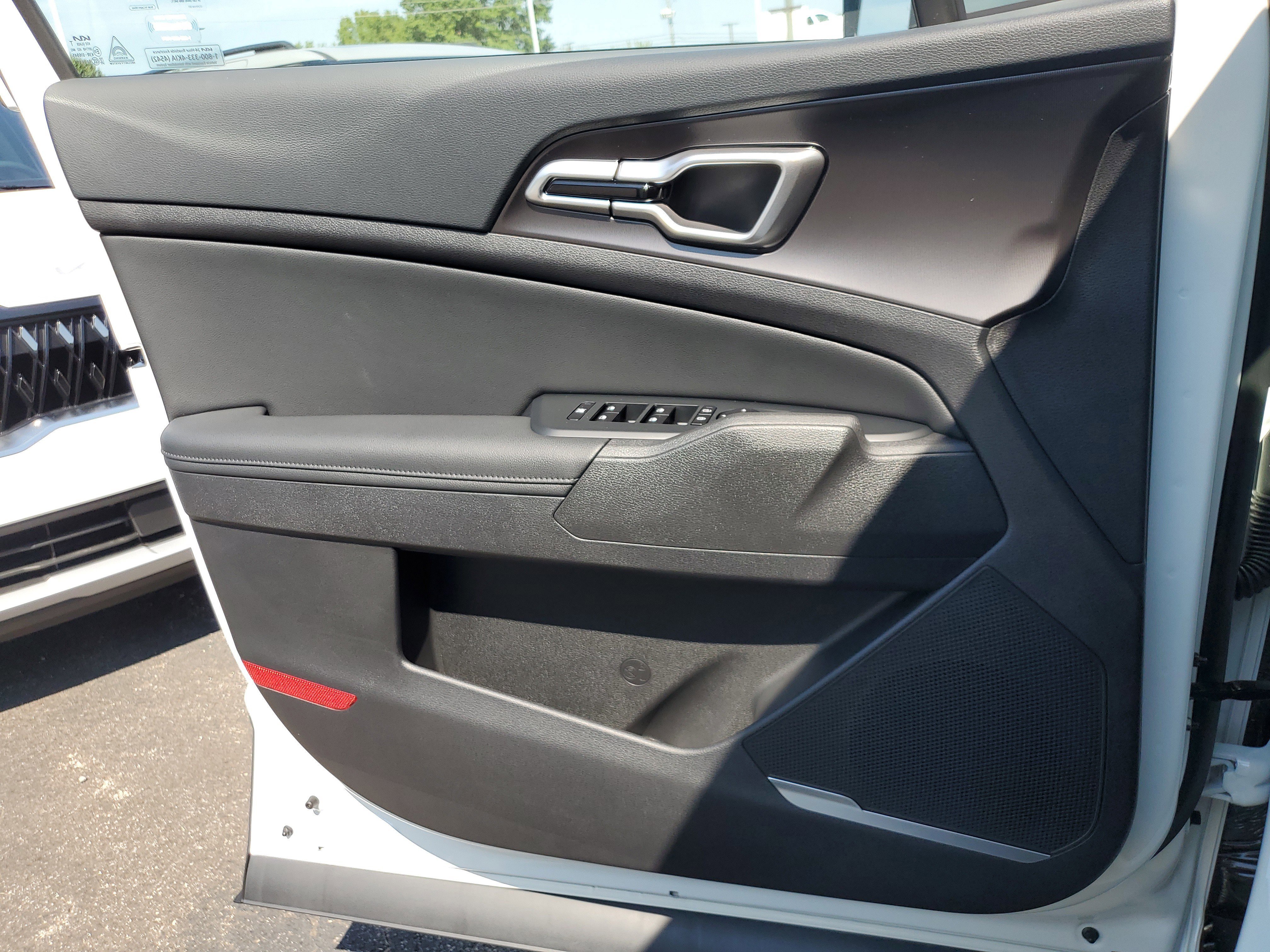 New 2026 Kia Sportage EX w/ EX Panoramic Sunroof Package image 30