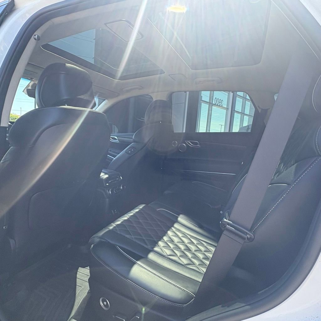 Used 2021 Genesis GV80 3.5T w/ Prestige Package 07 AWD/4WD image 10