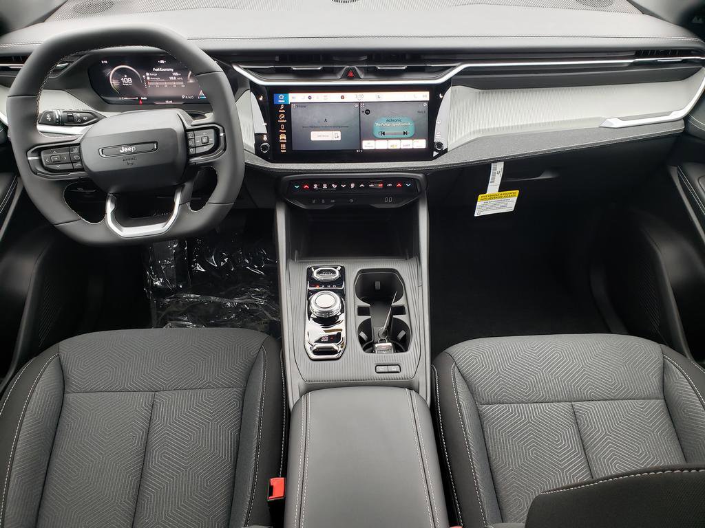 New 2026 Jeep Cherokee Laredo image 13