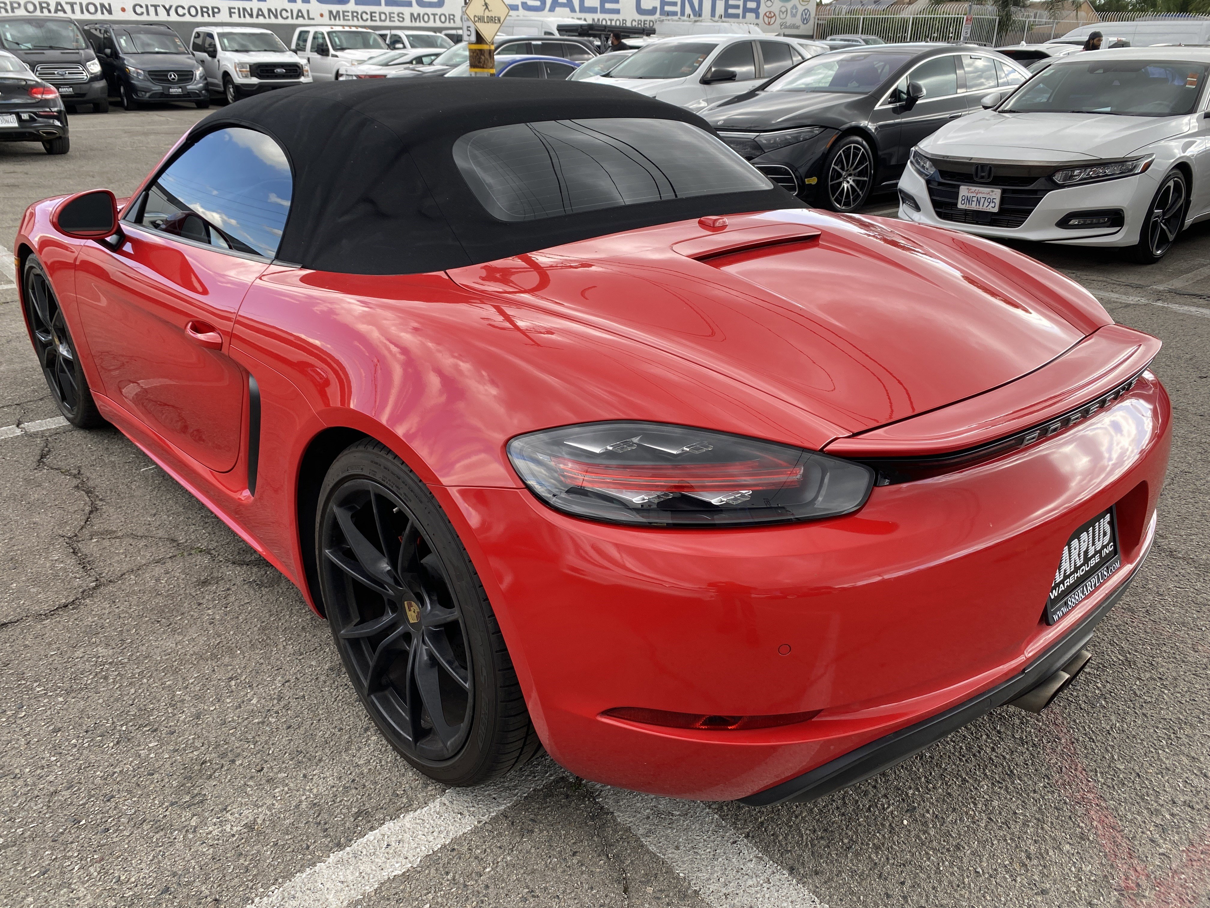 Used 2020 Porsche 718 Boxster S w/ Sport Chrono Package RWD image 14