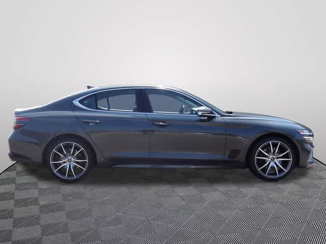 Used 2023 Genesis G70 2.0T RWD image 4