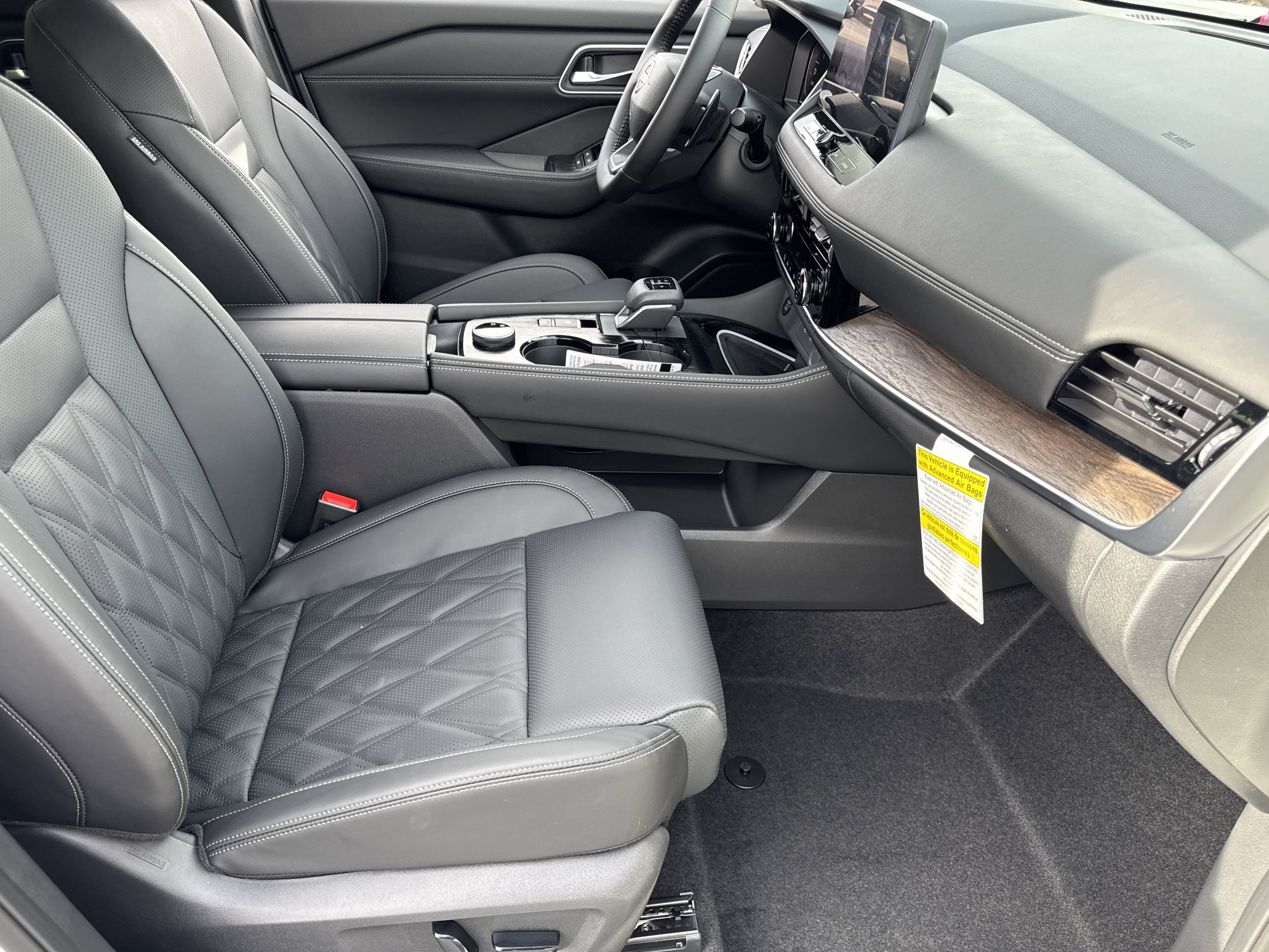 New 2026 Nissan Rogue Platinum AWD/4WD image 22