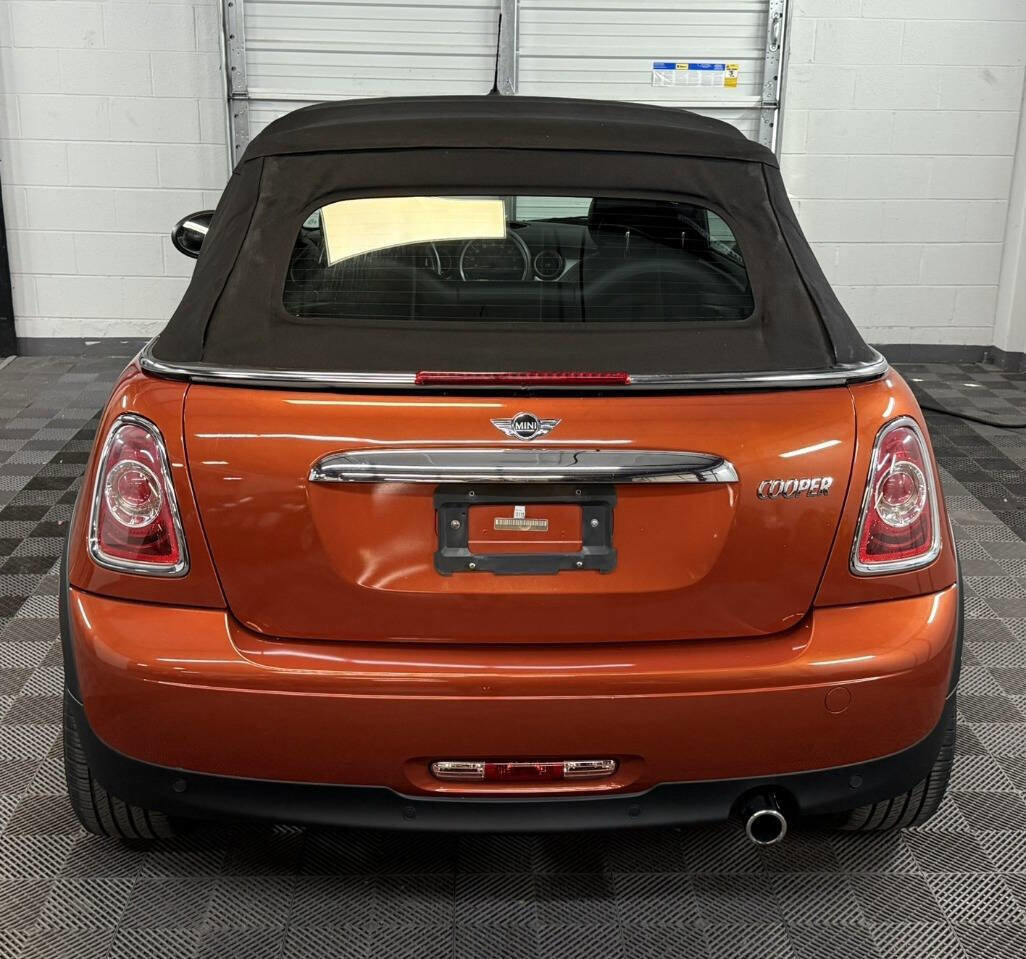 Used 2015 MINI Cooper Convertible image 9