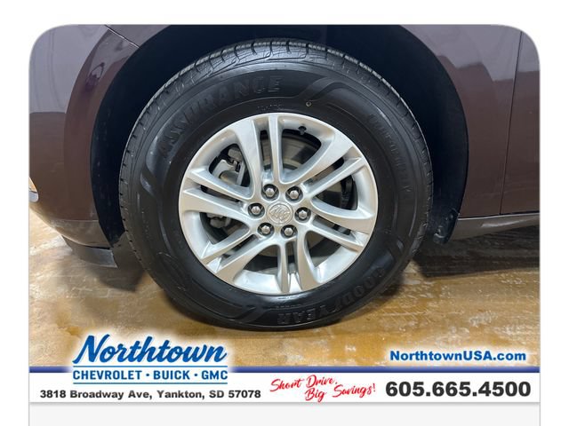 Used 2018 Buick Enclave Essence AWD/4WD image 12