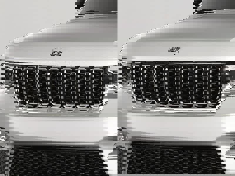 New 2025 Jeep Grand Cherokee Limited image 14