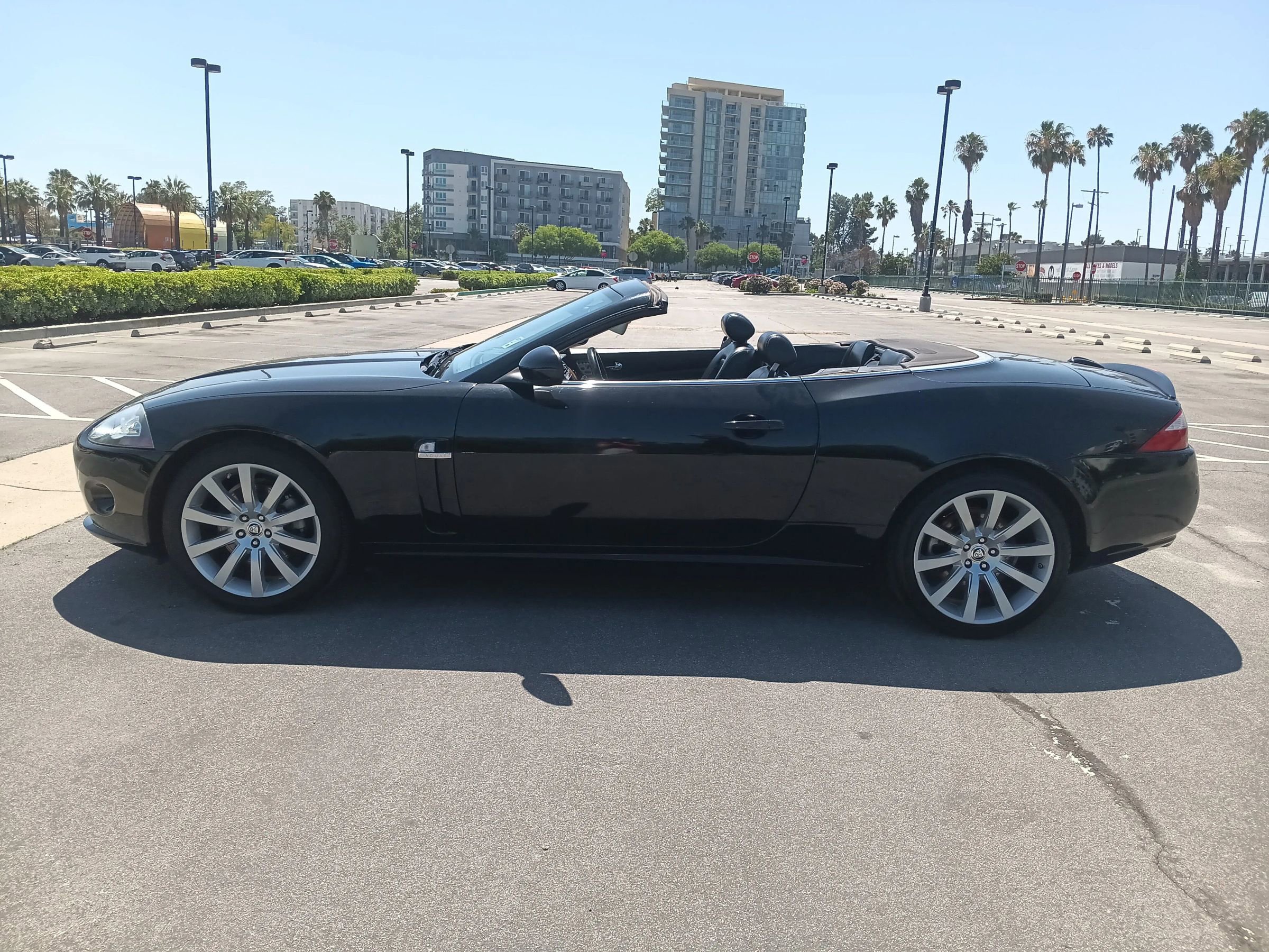 Used 2009 Jaguar XK Convertible image 15