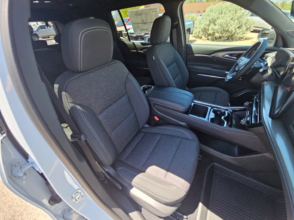 New 2026 Chevrolet Traverse LT w/ Enhanced Driving Package FWD image 12