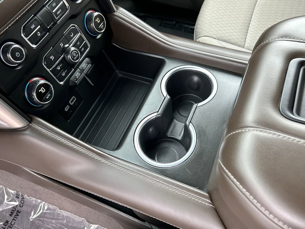 Used 2024 Chevrolet Suburban LS image 17