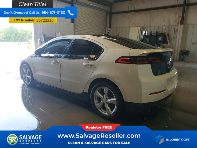Used 2012 Chevrolet Volt Premium w/ Premium Trim Package FWD image 3