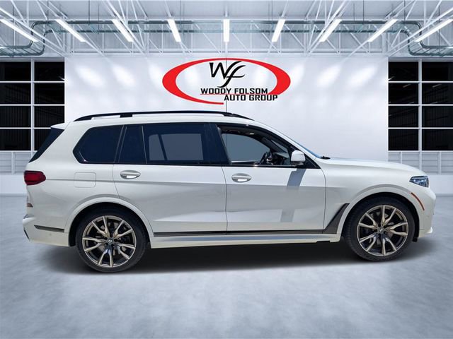 Used 2021 BMW X7 M50i w/ Dynamic Handling Package AWD/4WD image 2