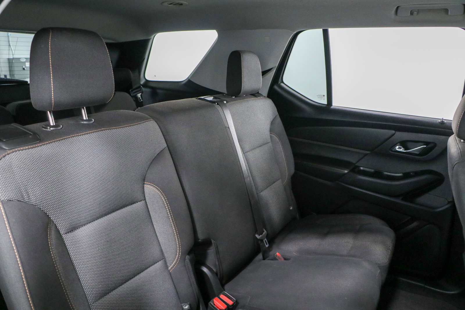 Used 2018 Chevrolet Traverse LS image 28