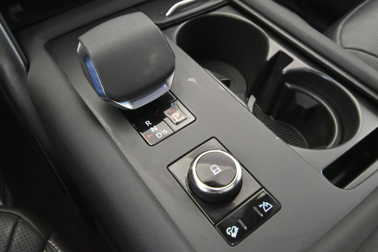 Used 2021 Land Rover Discovery S R-Dynamic image 21