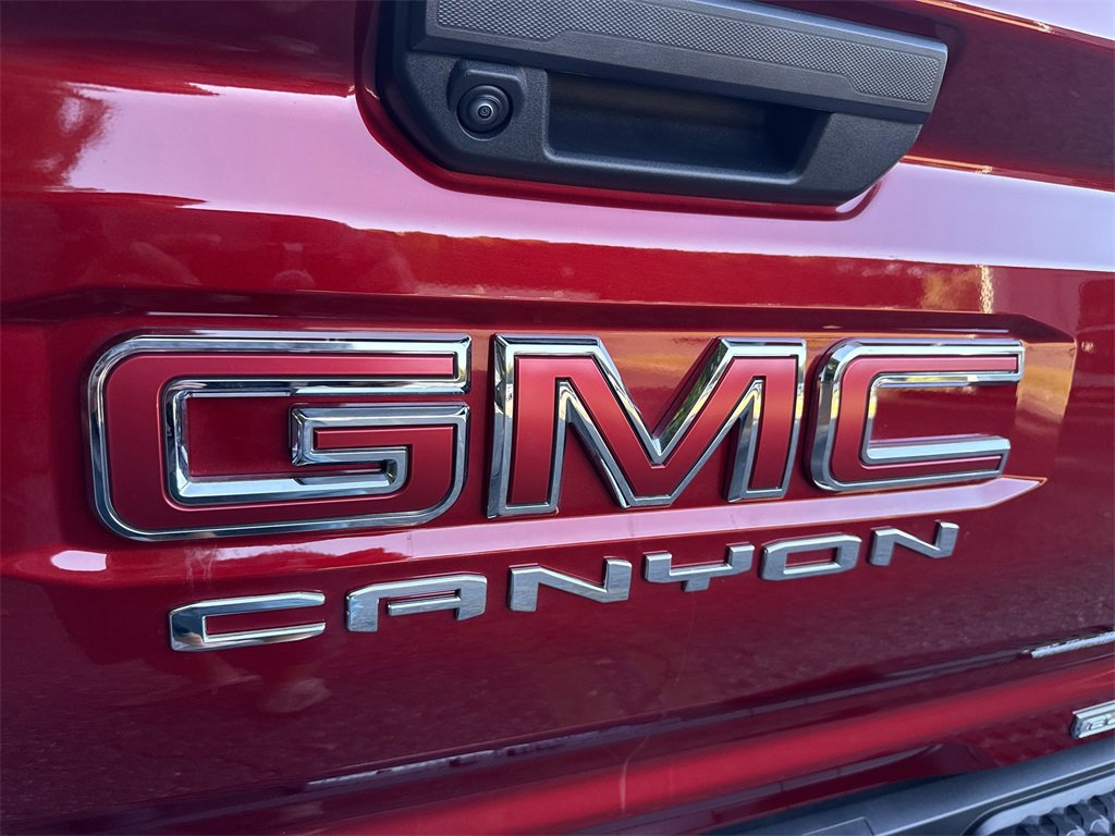 Used 2024 GMC Canyon Elevation image 19