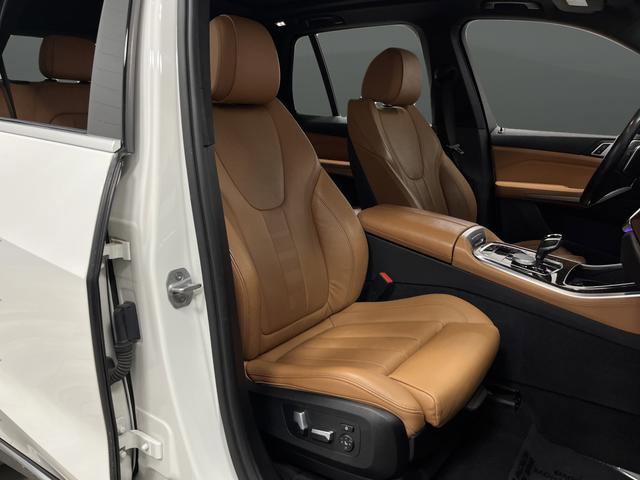 Used 2019 BMW X5 xDrive40i w/ Premium Package 2 image 32