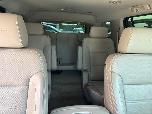 Used 2016 GMC Yukon Denali RWD image 57
