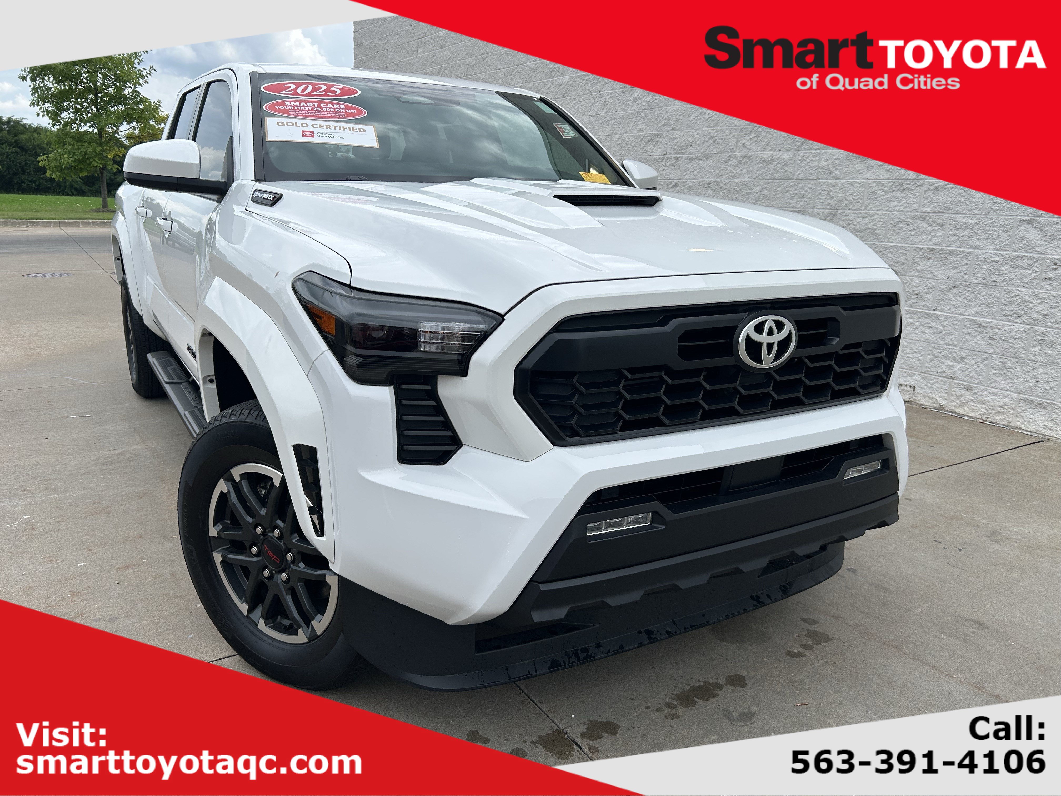 Certified 2025 Toyota Tacoma TRD Sport AWD/4WD image 1