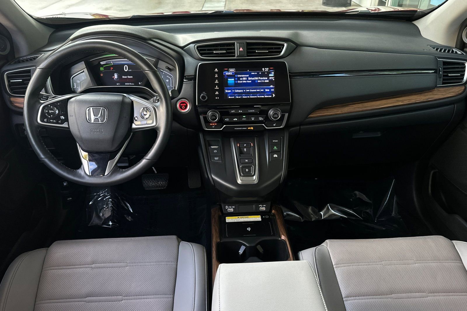 Used 2022 Honda CR-V Touring image 4