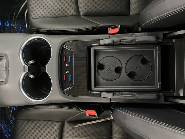 Used 2021 Toyota Venza XLE w/ Softex Package image 28