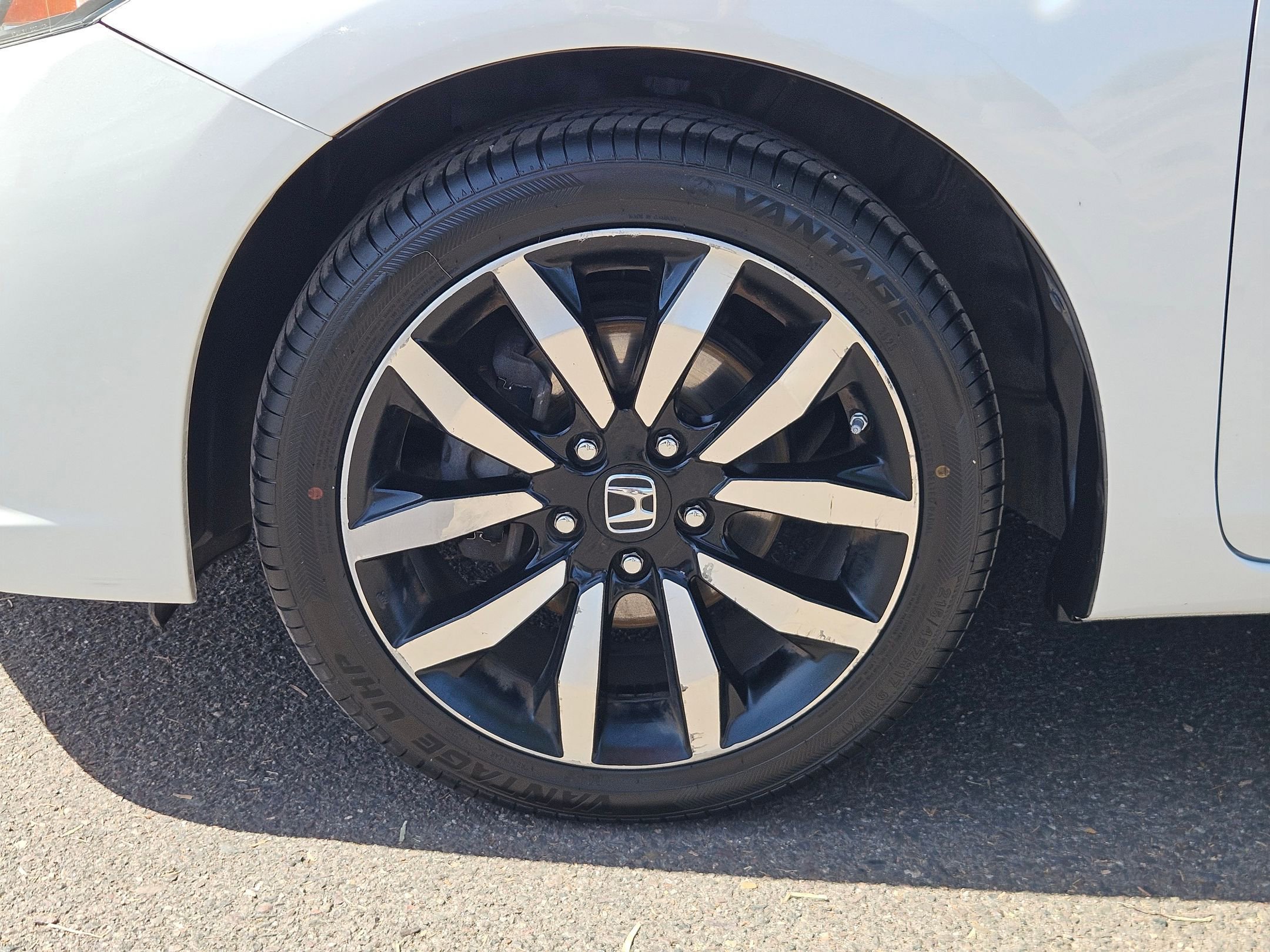 Used 2015 Honda Civic EX-L image 10