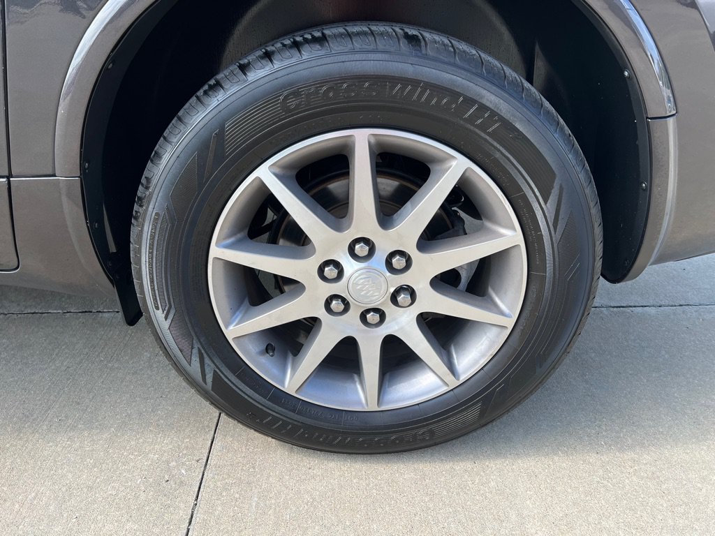 Used 2015 Buick Enclave Leather FWD image 18