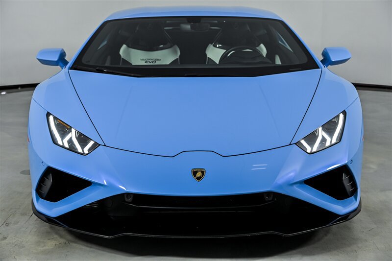 Used 2021 Lamborghini Huracan EVO RWD image 4
