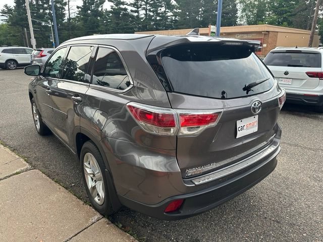 Used 2016 Toyota Highlander Limited Platinum w/ Four Season Floor Mat Package AWD/4WD image 5