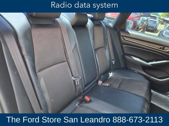 Used 2018 Honda Accord Sport image 15